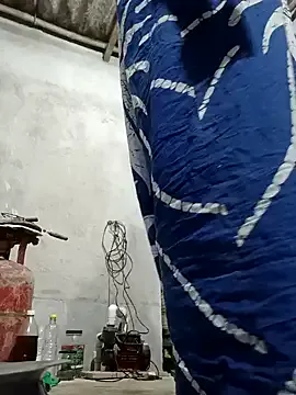 841_yayoi – webcam model profile photo Image 13