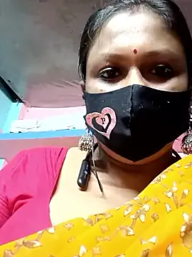 841_yayoi – webcam model profile photo Image 4