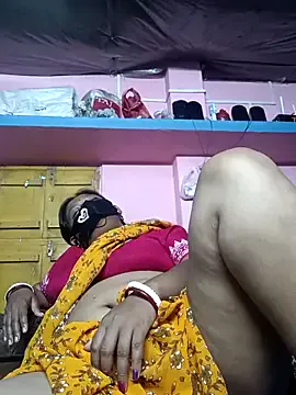 841_yayoi – webcam model profile photo Image 7