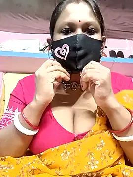 841_yayoi – webcam model profile photo Image 8