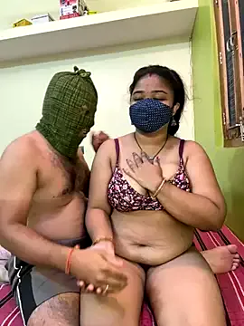 hina_porn – webcam model profile photo Image 4