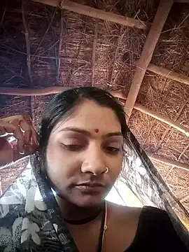 Hotty_raghni cam model