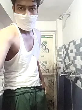 zui_lu – webcam model profile photo Image 10