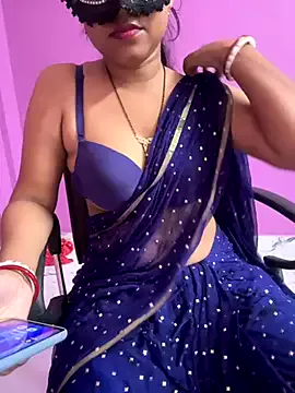 MayaLady – webcam model profile photo Image 6