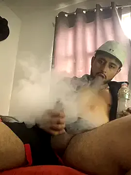Rodrigues_Lucas – webcam model profile photo Image 10