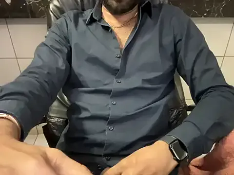 Khadija37 – webcam model profile photo Image 12