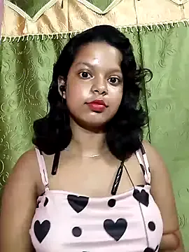 DemiRous – webcam model profile photo Image 11