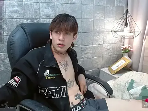 Iantwink18 – webcam model profile photo