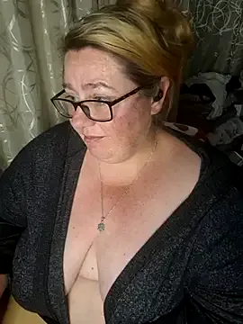 winter11 – webcam model profile photo Image 11