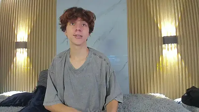 Nonchan_ – webcam model profile photo Image 14