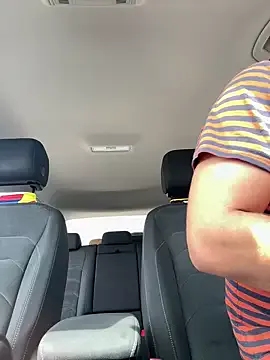 Mia--meow – webcam model profile photo Image 2