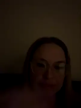 imyourgoodgirl69 – webcam model profile photo