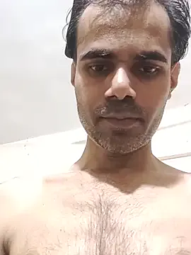 maataaan – webcam model profile photo Image 2