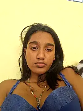 Sofiyaa_39 – webcam model profile photo Image 4