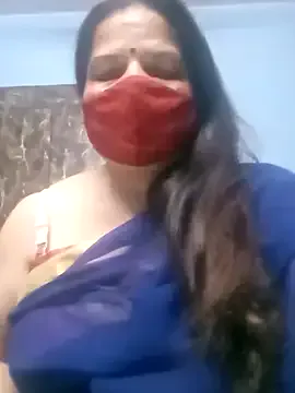 LiaWest – webcam model profile photo Image 8