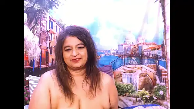 CleoLangley – webcam model profile photo Image 9
