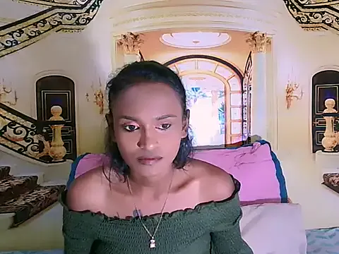 NATINATU252525 – webcam model profile photo Image 4