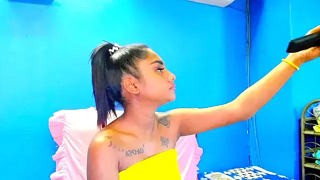 SherlynBhabhi – webcam model profile photo Image 8