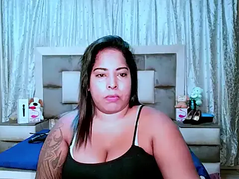 indiantopaz694u – webcam model profile photo