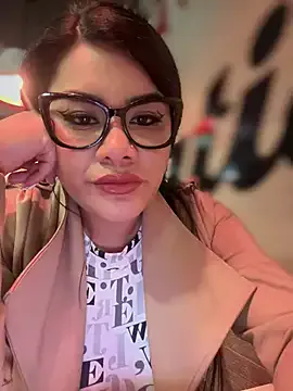 Insane_Issa Image 2