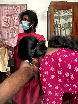 zui_lu – webcam model profile photo Image 19