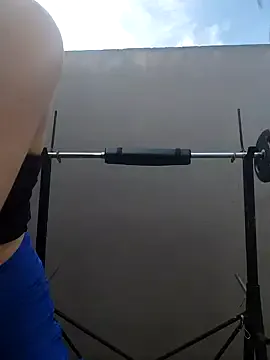 Alice_surprise – webcam model profile photo Image 14