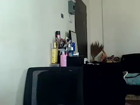 ManaMi-maru – webcam model profile photo Image 4