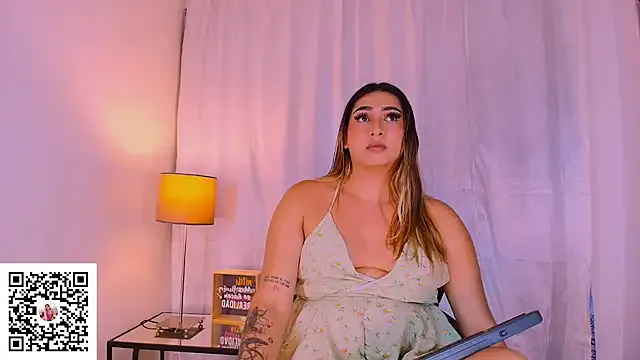 Hot_Mayra25 – webcam model profile photo Image 13