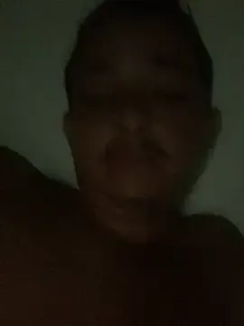  – webcam model profile photo Image 8
