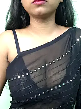 roouse – webcam model profile photo Image 19