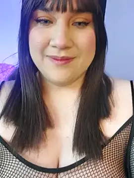 AishaHart – webcam model profile photo Image 5