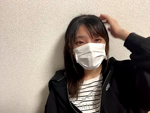 IvyHarpers – webcam model profile photo Image 2