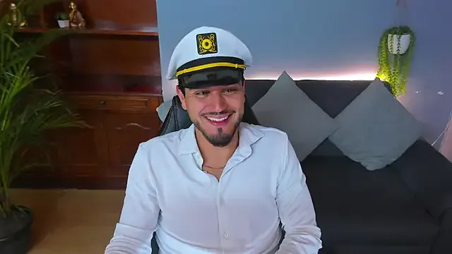 Rodrigues_Lucas – webcam model profile photo Image 5
