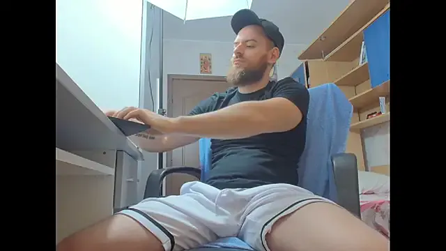 ThatDenverDick – webcam model profile photo Image 15