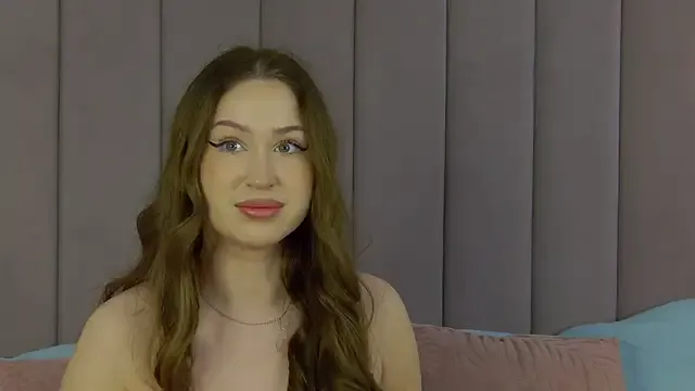 Yui-Ch – webcam model profile photo Image 19