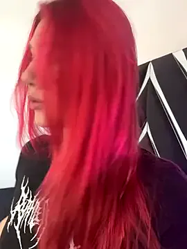 RollDolls – webcam model profile photo Image 17