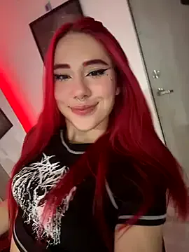 RollDolls – webcam model profile photo Image 2