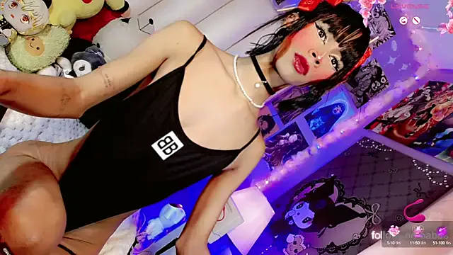 roouse – webcam model profile photo Image 11