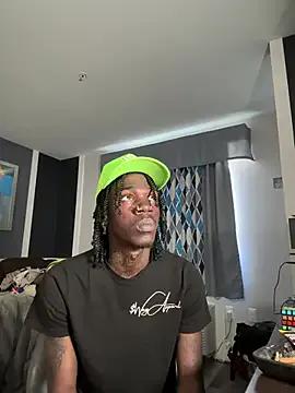 seraphine23 – webcam model profile photo Image 3