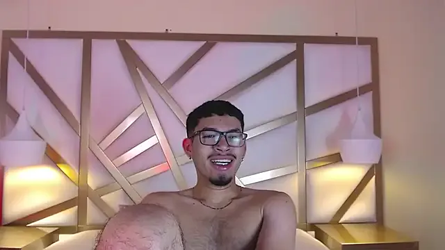 NANA_7 – webcam model profile photo Image 8