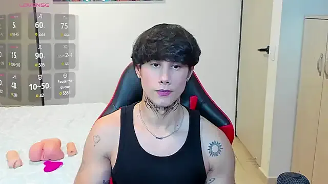 shouhei0123 – webcam model profile photo Image 5