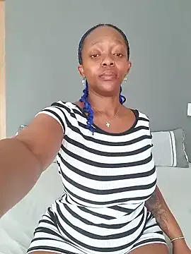 Sofiyaa_39 – webcam model profile photo Image 4