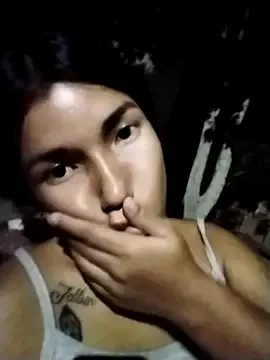 _Alicee_1 – webcam model profile photo Image 9