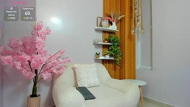 ASUKA-TV – webcam model profile photo Image 11
