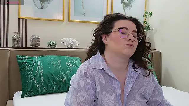 Humsafar-HDX-13 – webcam model profile photo Image 2