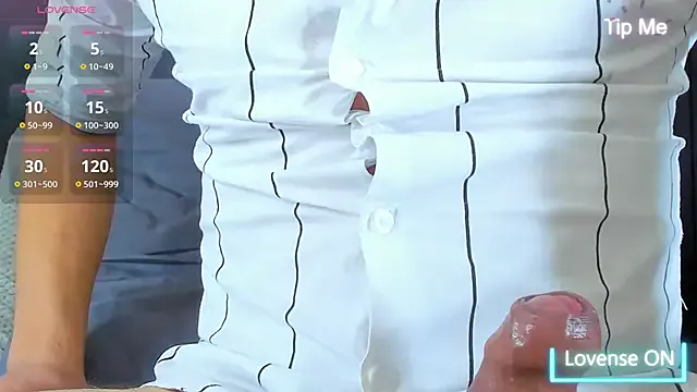 oypo – webcam model profile photo Image 11