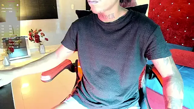 NANA_7 – webcam model profile photo Image 4