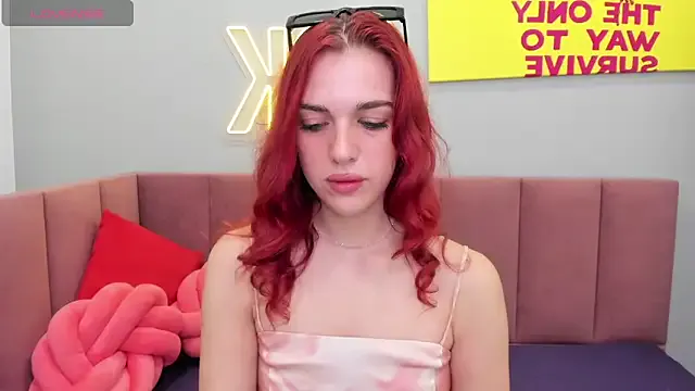 Yui-Ch – webcam model profile photo Image 8