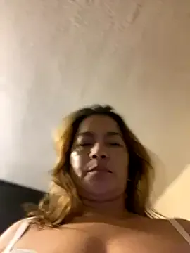 Humsafar-HDX-13 – webcam model profile photo Image 7