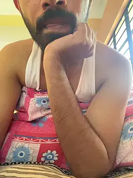 Yui-Ch – webcam model profile photo Image 14